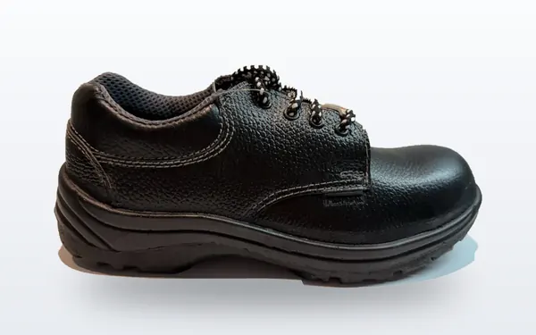 SPL 508 Low-Ankle PU safety shoe by SPL India