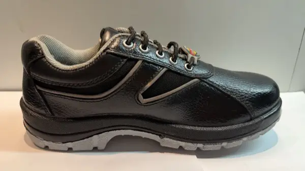 SPL 513 Derby Sport Line safety shoe by SPL India
